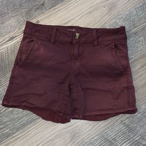 American Eagle Super stretch midi short burgundy size 2